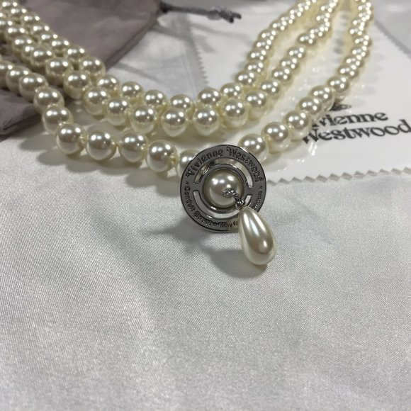 Vivienne Westwood Drop Pearl Silver Necklace - Picture 6 of 6